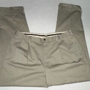 Brooks Brothers Men's Khaki Chinos